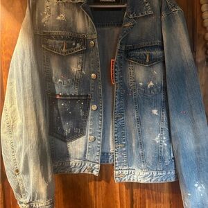 DSQUARED2 Black and Gray Label